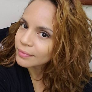 Meet your Posher, Zury